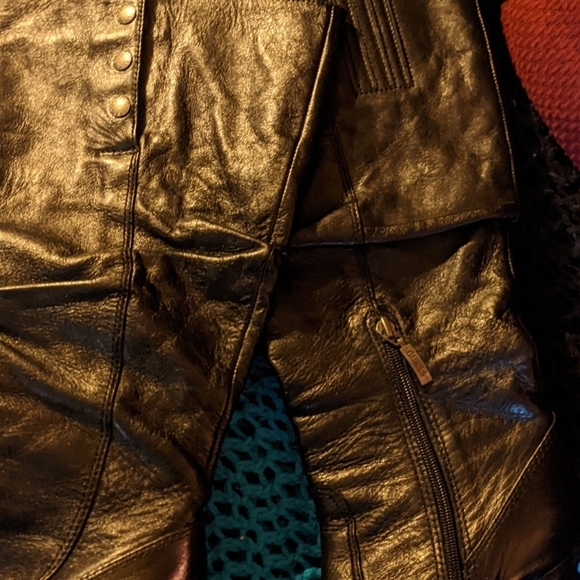Guess knee high leather boots size 9.5M - Picture 5 of 10
